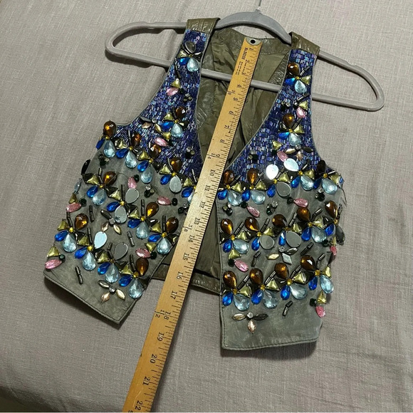MAKE OFFER Matthew Williamson 2009 Leather beaded sequins jeweled vest small/med - Picture 7 of 8